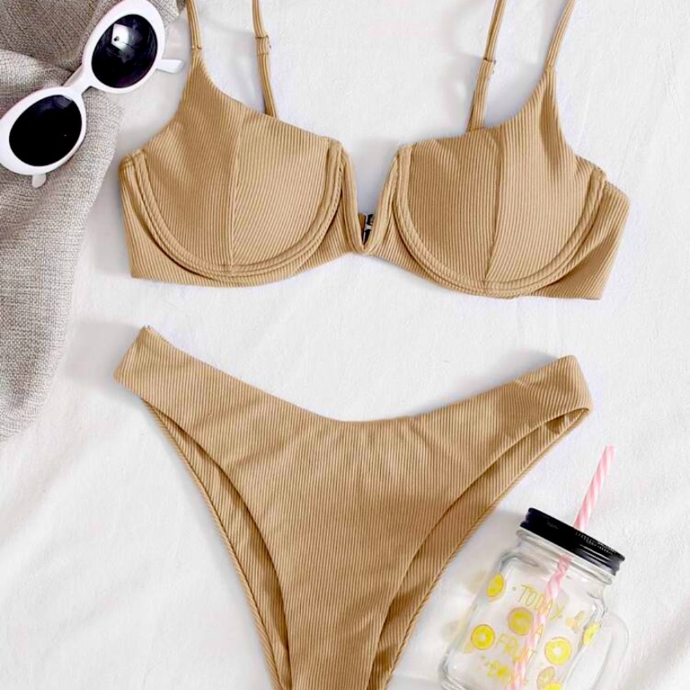 Ribbed V-Wire Padded Bikini swimsuit